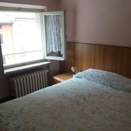 Albergo Alla Rocca Garda  Eksteriør billede